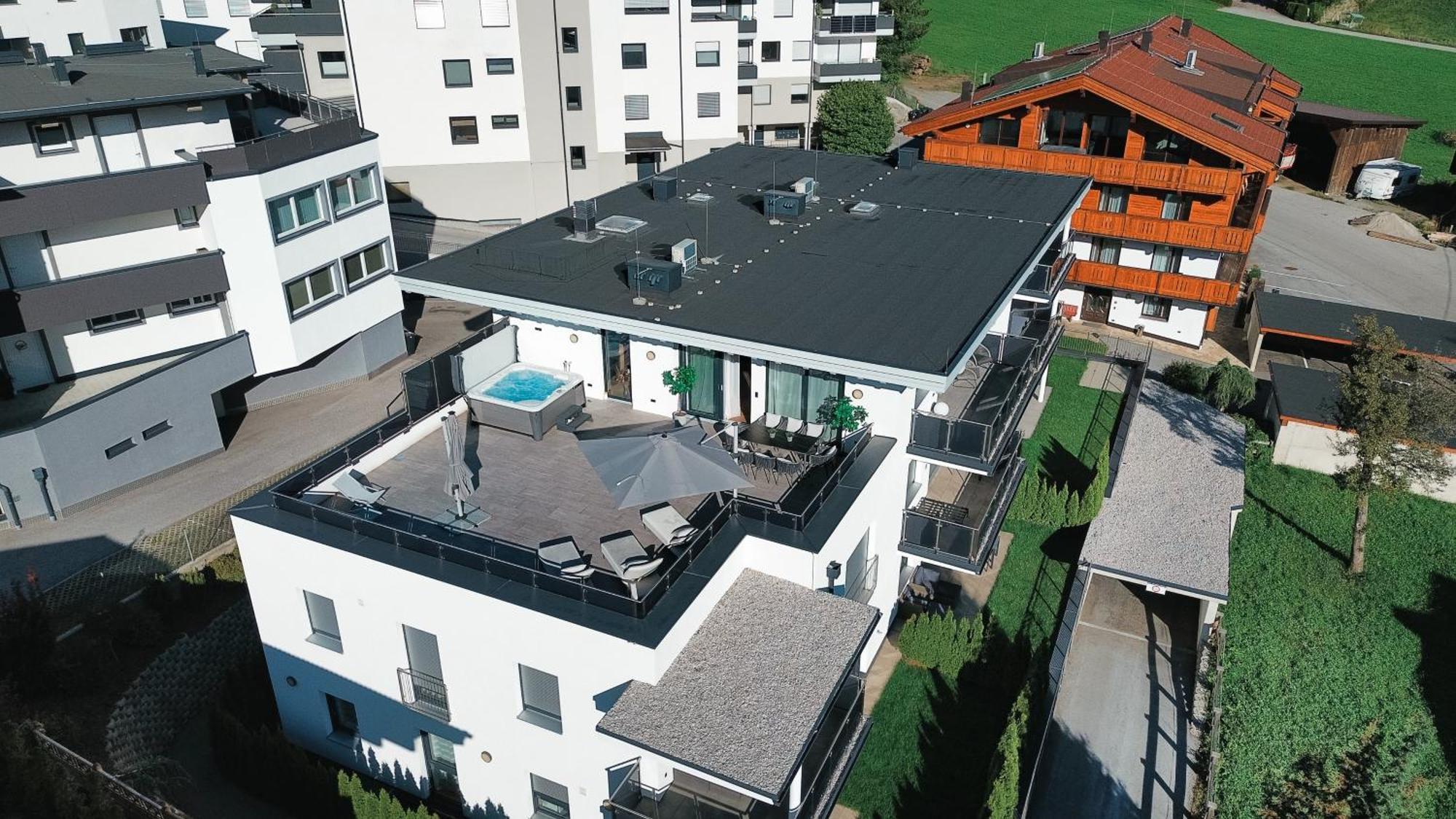 Appartamento Alpenluxus Presents Cloud 9 - Private Roof Terrace With Whirlpool Fügen Esterno foto